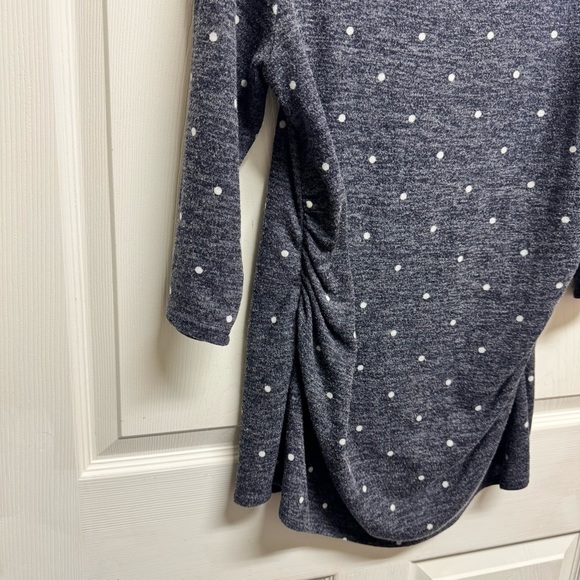 Le Lis Maternity Keyhole Back Knit Top - Picture 6 of 7